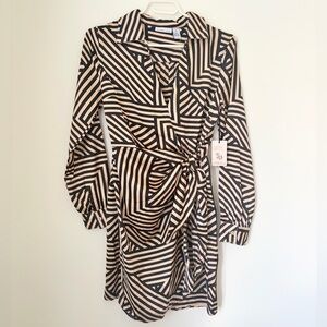 Sincerely Jules Black and Cream Geometric Long Sleeve Dress
